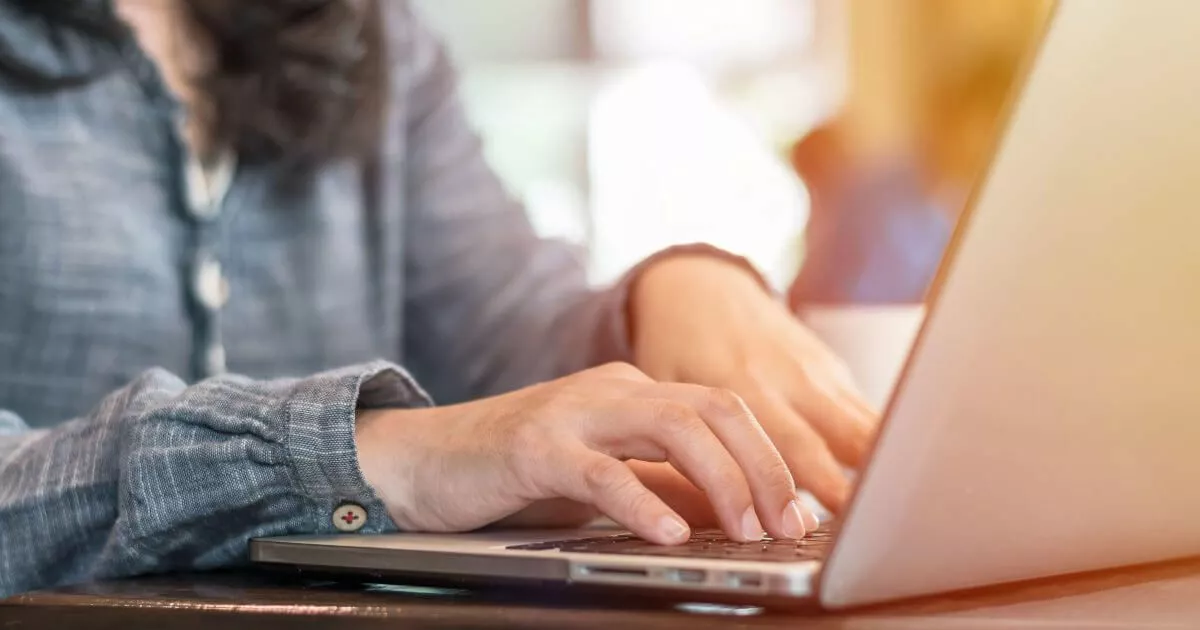 Bild: Hur man importerar kontakter till Outlook